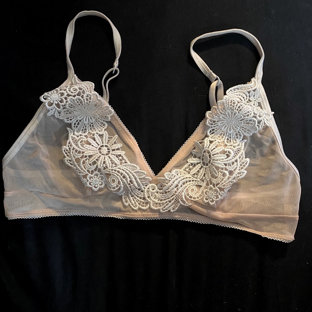 Nude lace bralette